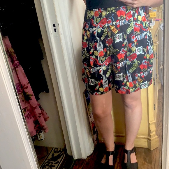 VINTAGE SILK NICOLE MILLER BLOODY MARY NOVELTY PRINT HIGH WAIST SHORTS 90s Y2K - Picture 10 of 11
